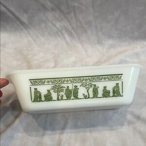 Glassbake Grecian Vintage Green and White Decorative Breadpan